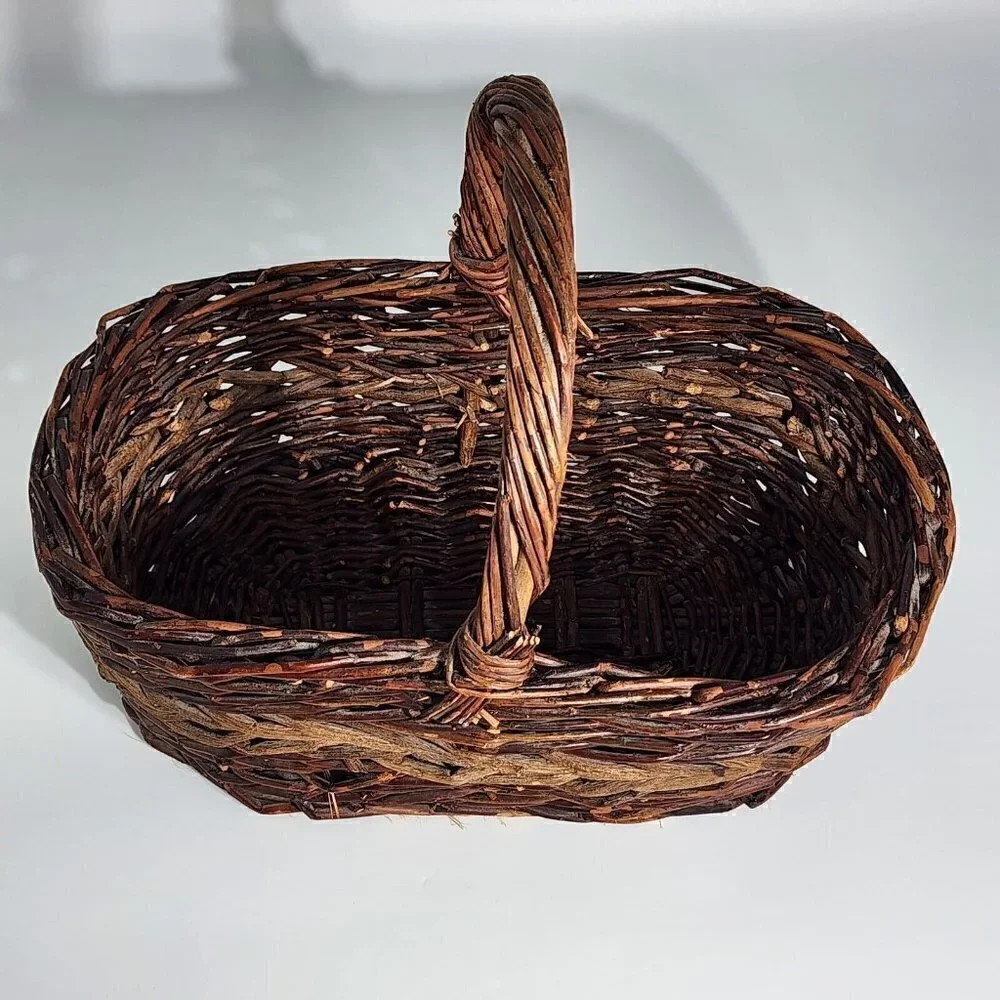 VTG Large Woven Rattan Twig Stick Gathering Basket with Handle Two Toned Brown